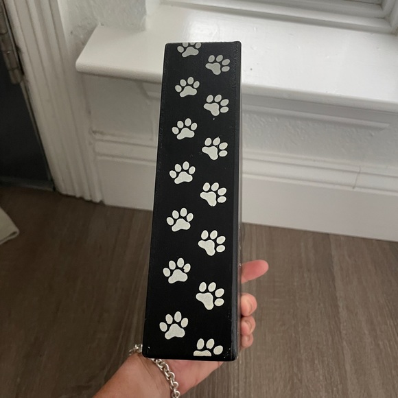 Rescued is my favorite breed sign - Picture 3 of 4